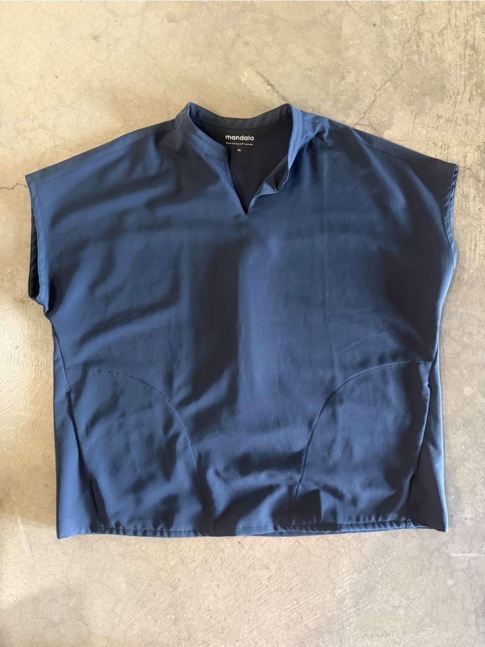 Mandala dolman steel gray scrub top
